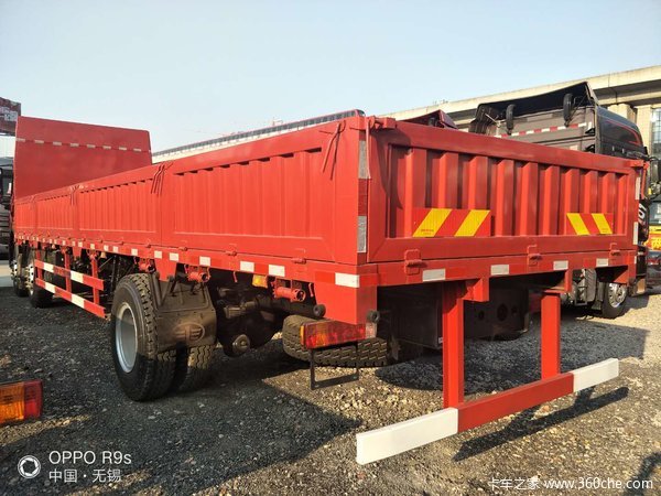 解放悍V 240马力 6X2栏板交车