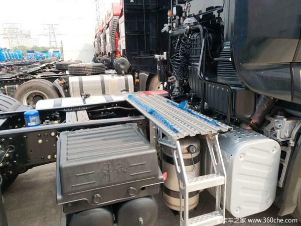 卡友们恭候多时的J7终于到啦