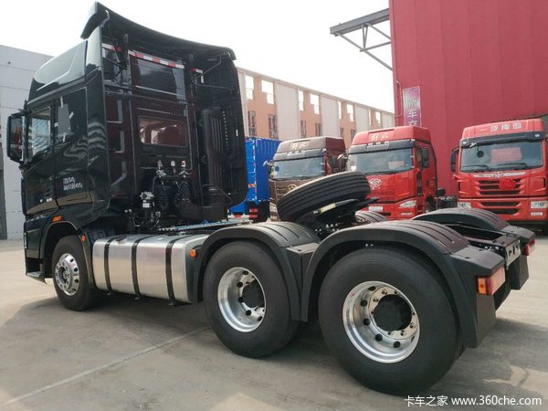 卡友们恭候多时的J7终于到啦