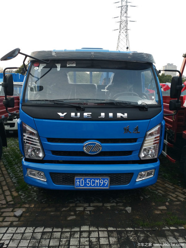 上汽跃进常州苏顺恭喜杨总提4米2新车_常州苏顺汽车销售优惠促销_卡车