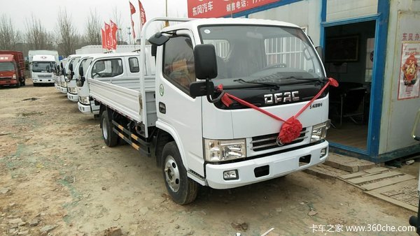 仅售7.45万 郑州多利卡D6载货车促销中