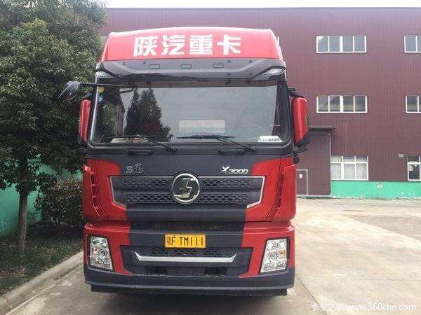 喜提新车枣阳德龙X3000牵引车交付客户