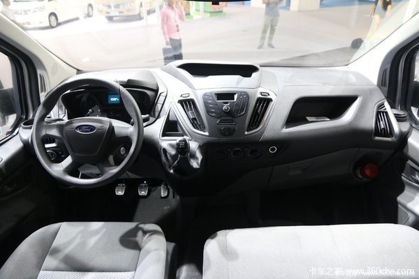 福特新全顺线上咨询赠送千元油卡