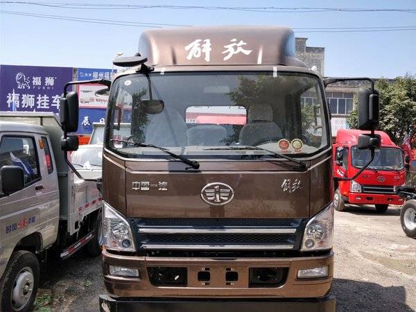 冲刺销量 玉林虎V载货车仅售11.8万元