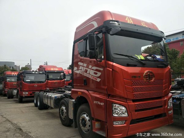 降价1万元送尿素 解放JH6载货车热销中