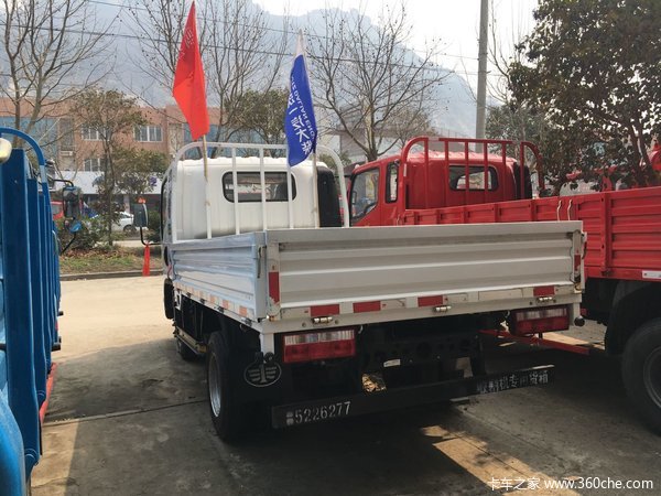 处理库存 连云港虎V载货车直降0.7万元