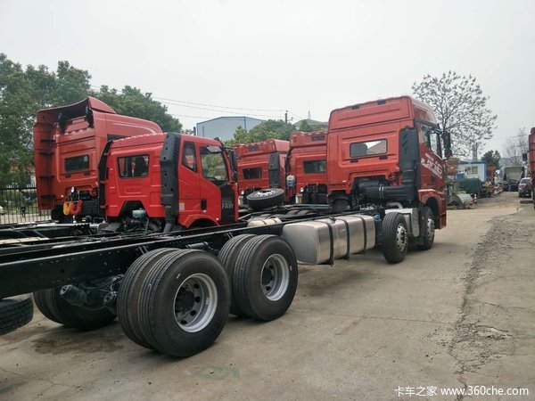 降价1万元送尿素 解放JH6载货车热销中