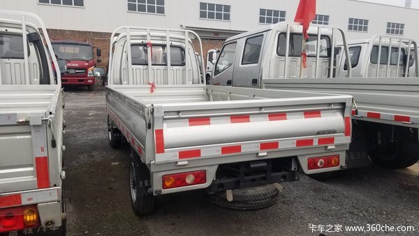冲刺销量 新乡赛菱载货车仅售2.88万元