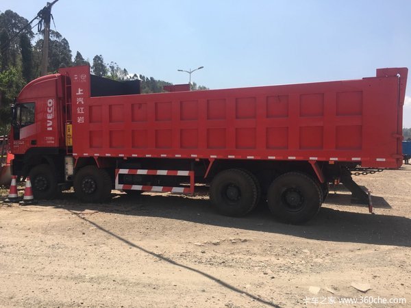 仅售43.8万元 玉溪显诚杰狮自卸车促销