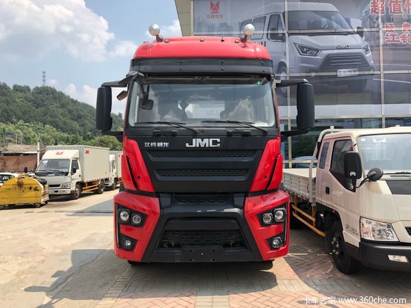 回馈用户 贵阳威龙牵引车钜惠2.0万元