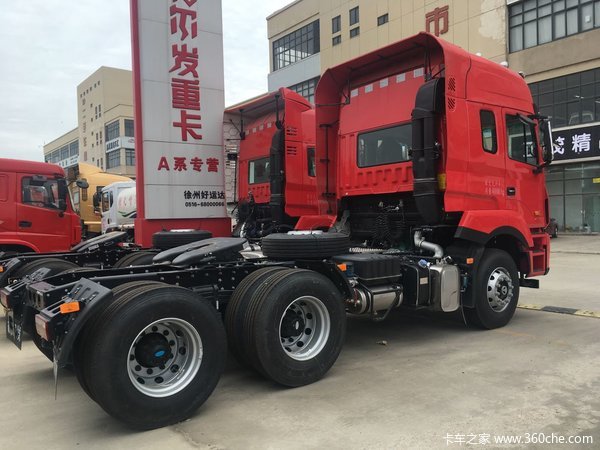 回馈用户 徐州格尔发K5牵引车钜惠1.0万