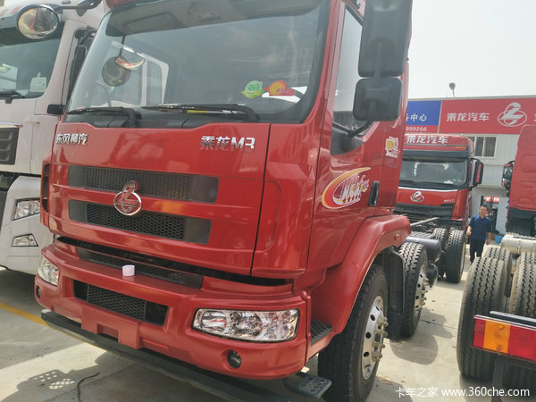 新乘龙M3六缸机促销直降近12000