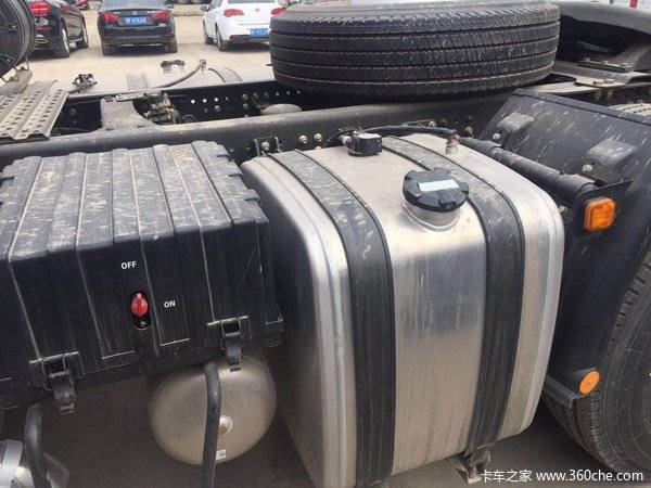 仅售35万元 德龙X3000牵引抢到就是赚到