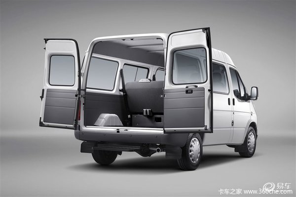 江铃特顺 性价比最高的轻客 线上直惠