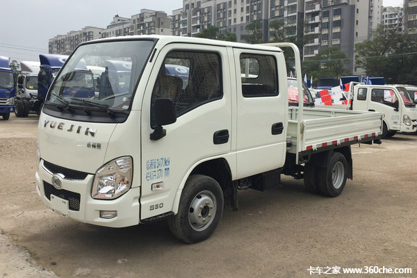 4万 海口上汽跃进小福星s促销中