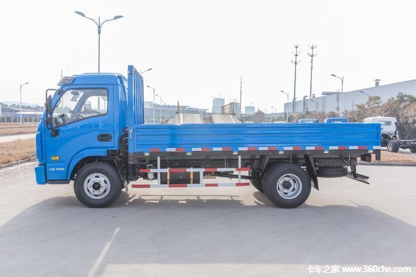 现售9.8万起 海口跃进上骏X载货车热销