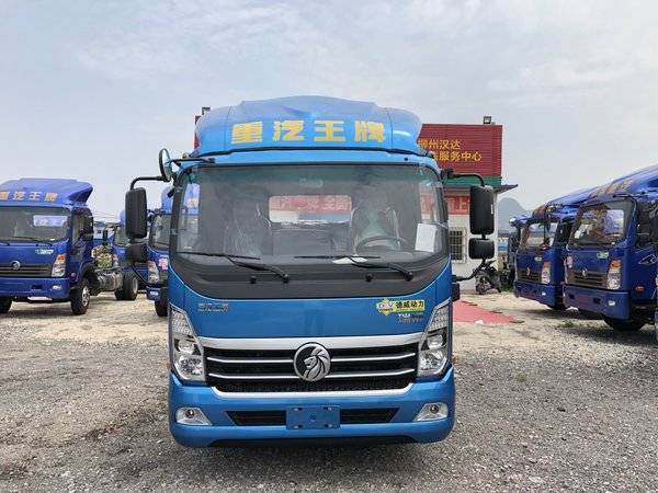 新车到店柳州重汽王牌瑞狮仅售108万