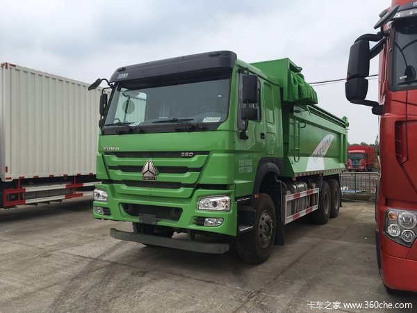 淮安新飞扬豪沃环保渣土车37.8万