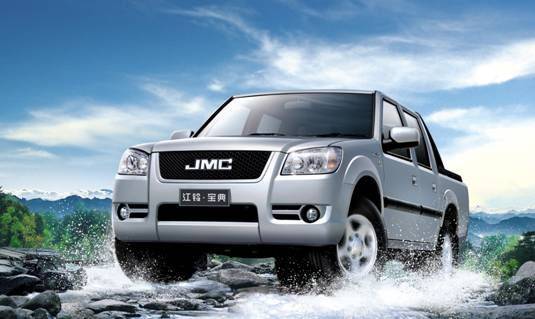 专注皮卡25年江铃宝典官降4000元