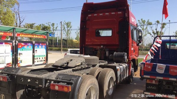 直降4.0万 合肥德龙X3000牵引车促销中