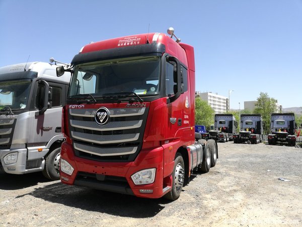 车型名称 福田 欧曼gtl 6系重卡 510马力 6x4牵引车 发动机型号 福田