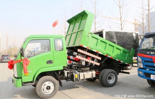 仅售9.6万 上海开拓自卸车工程车促销中