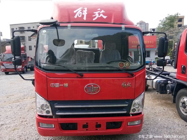 交车大吉 河池解放虎VH轻卡车成功交付