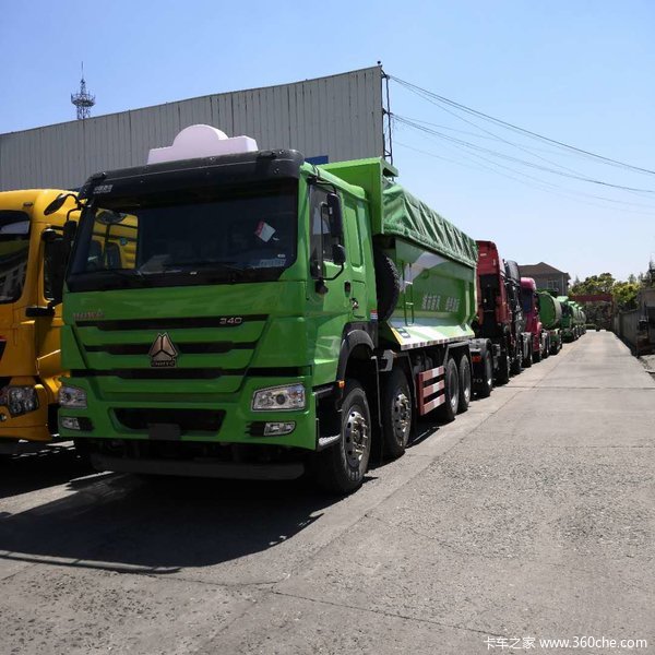 重汽智能渣土车火热促销中