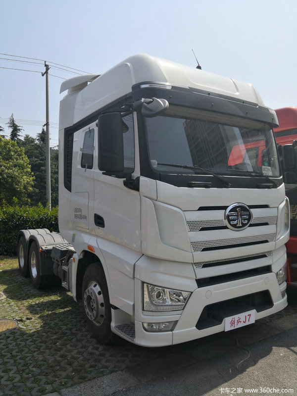 解放j7现车品鉴