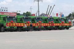 20台豪沃绿色渣土车已交给客户