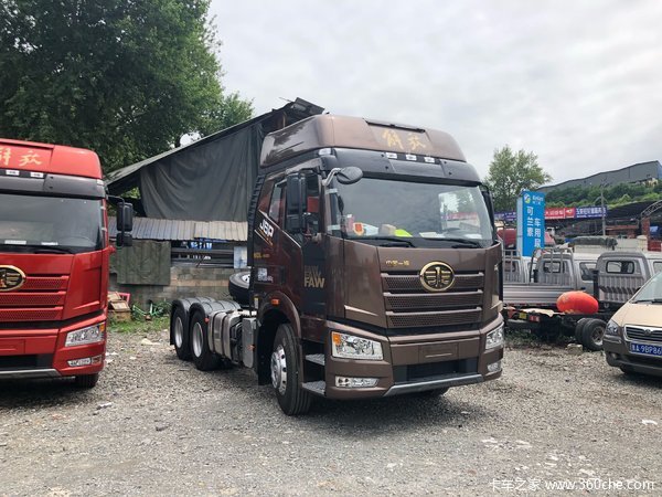 回馈用户 贵阳解放J6P牵引车钜惠2.6万