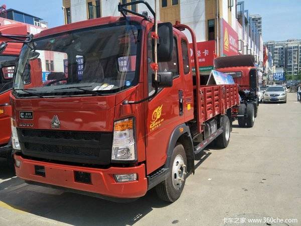 襄阳重汽HOWO统帅排半康机 优惠促销中