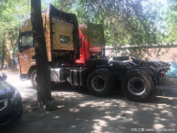 直降0.5万元乌市德龙X3000牵引车促销中