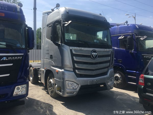 直降1.18万元 乌市欧曼EST牵引车促销中