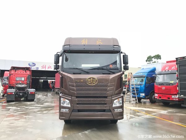 直降0.7万元 广州解放JH6牵引车促销中