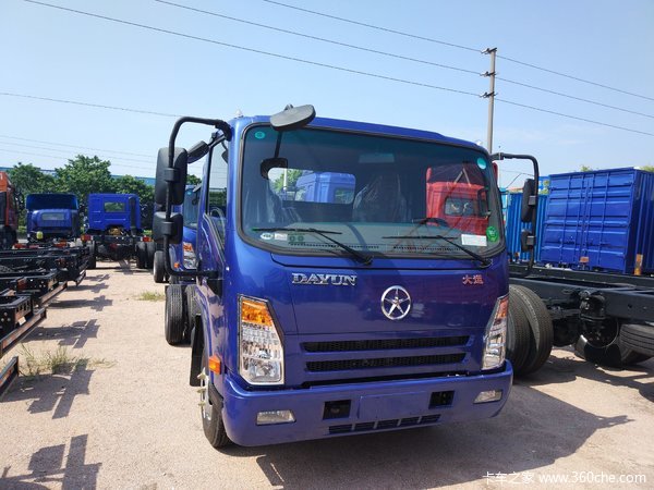 直降0.3万元 佛山大运轻卡170马力促销