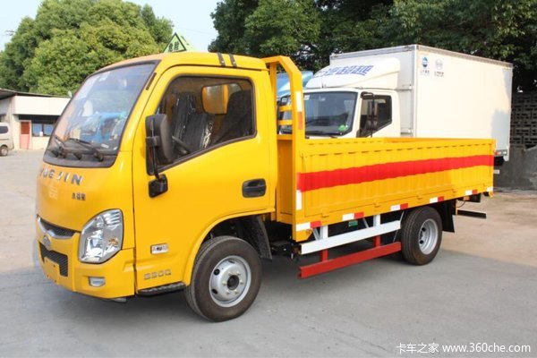 不到6万 上海跃进小福星气瓶运输车到店