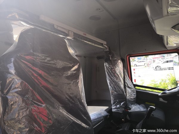 回馈用户 绍兴龙VH载货车钜惠0.7万元