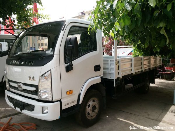 六月上汽跃进年中钜惠团战来袭