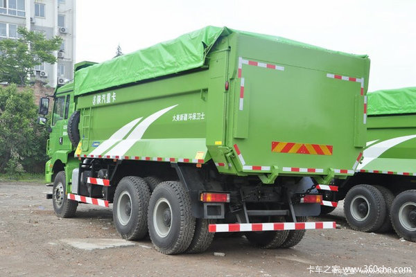 5.6米环保渣土车30台 现车现提！