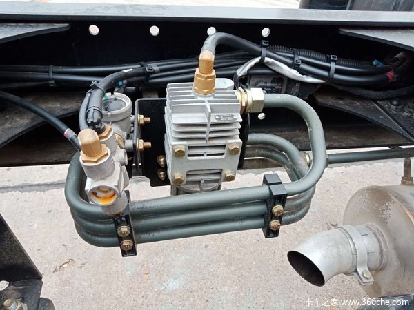 让利促销 长沙陕汽热销载货车直降4千元