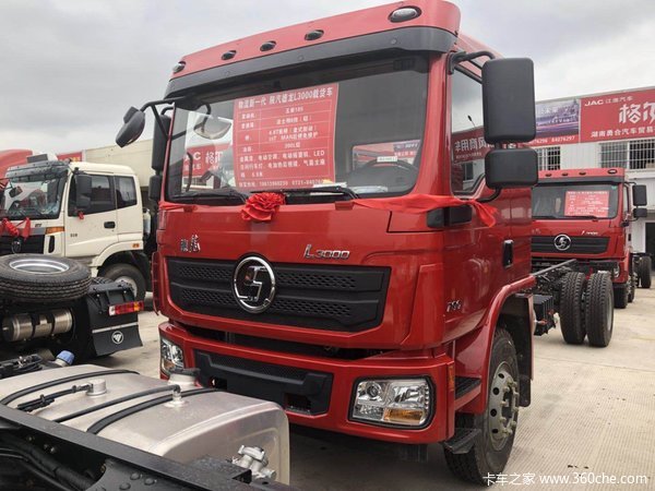 让利促销 长沙陕汽热销载货车直降4千元