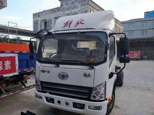 现售8.6万送礼品 玉林虎V载货车热销中