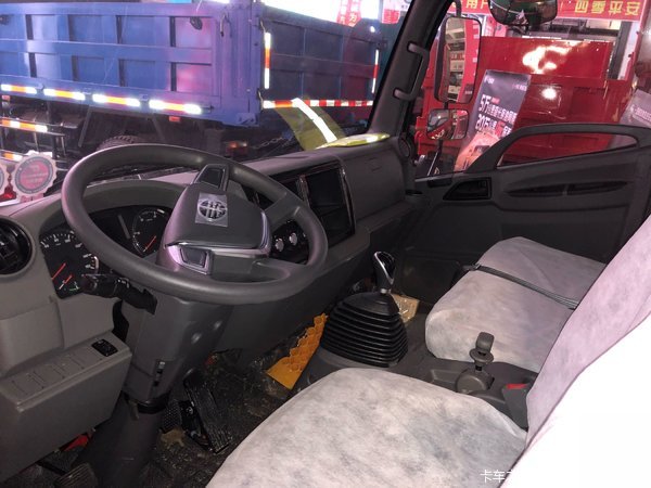 回馈用户 遵义虎VH载货车钜惠0.6万元