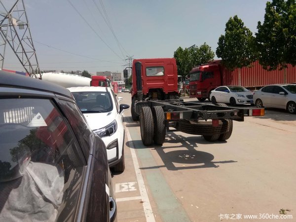 直降0.5万元 郑州乘龙M3载货车促销中