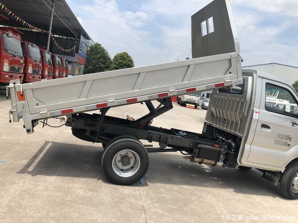 重汽王牌微卡柴油重磅来袭!