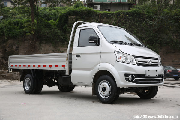 仅售5.29万起 海口跨越王X5载货车促销