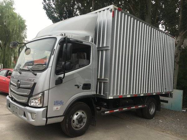 ֱ��0.7�� ̫ԭ����ŷ����S3�䳵������