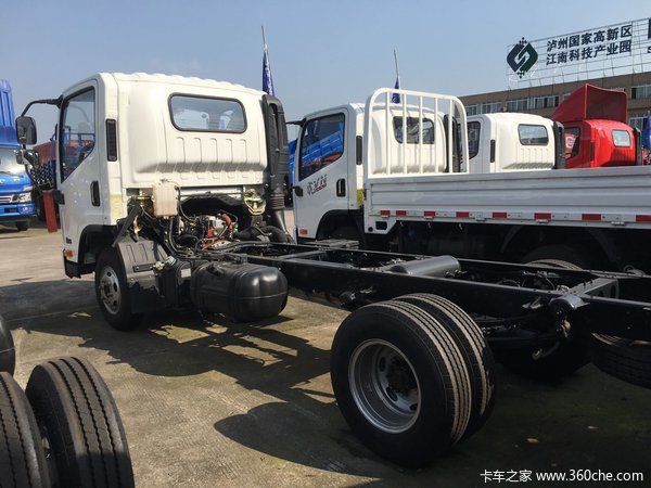 处理库存 泸州虎V载货底盘直降1.6万元