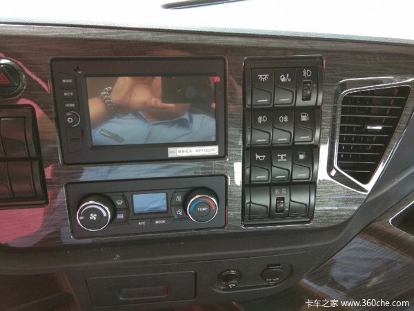 JH6 350 8*4优惠5000元